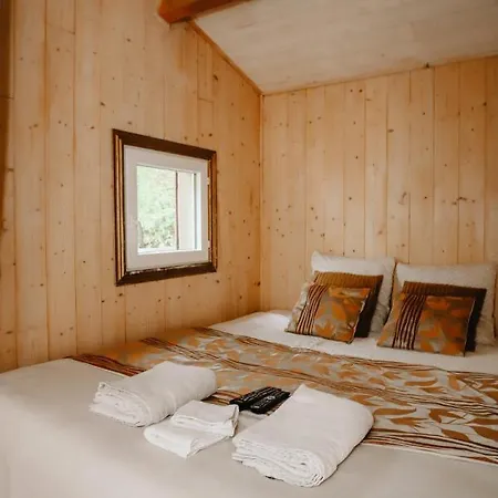 Le Cabanon Dore, Et Nature Chez Ivona * Le Teich
