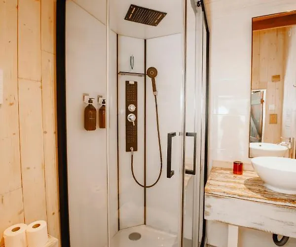 Chalet Le Cabanon Dore, Et Nature Chez Ivona